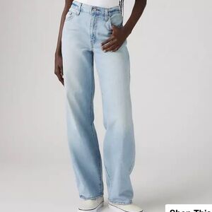 Levi's Light Wash Baggy Dad Wide Leg Jeans - Size 27